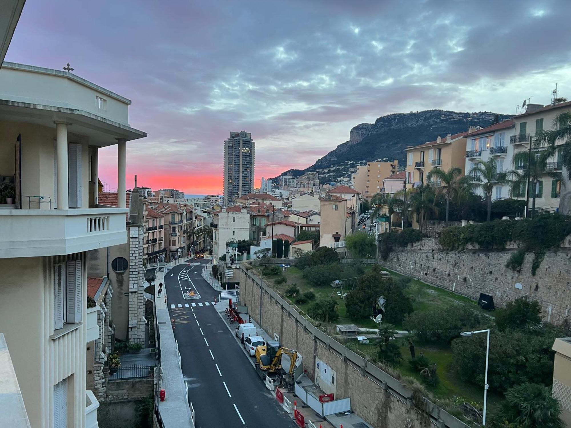 Charmant Studio Alle Porte Di Monte-Carlo Бюсолей Екстериор снимка