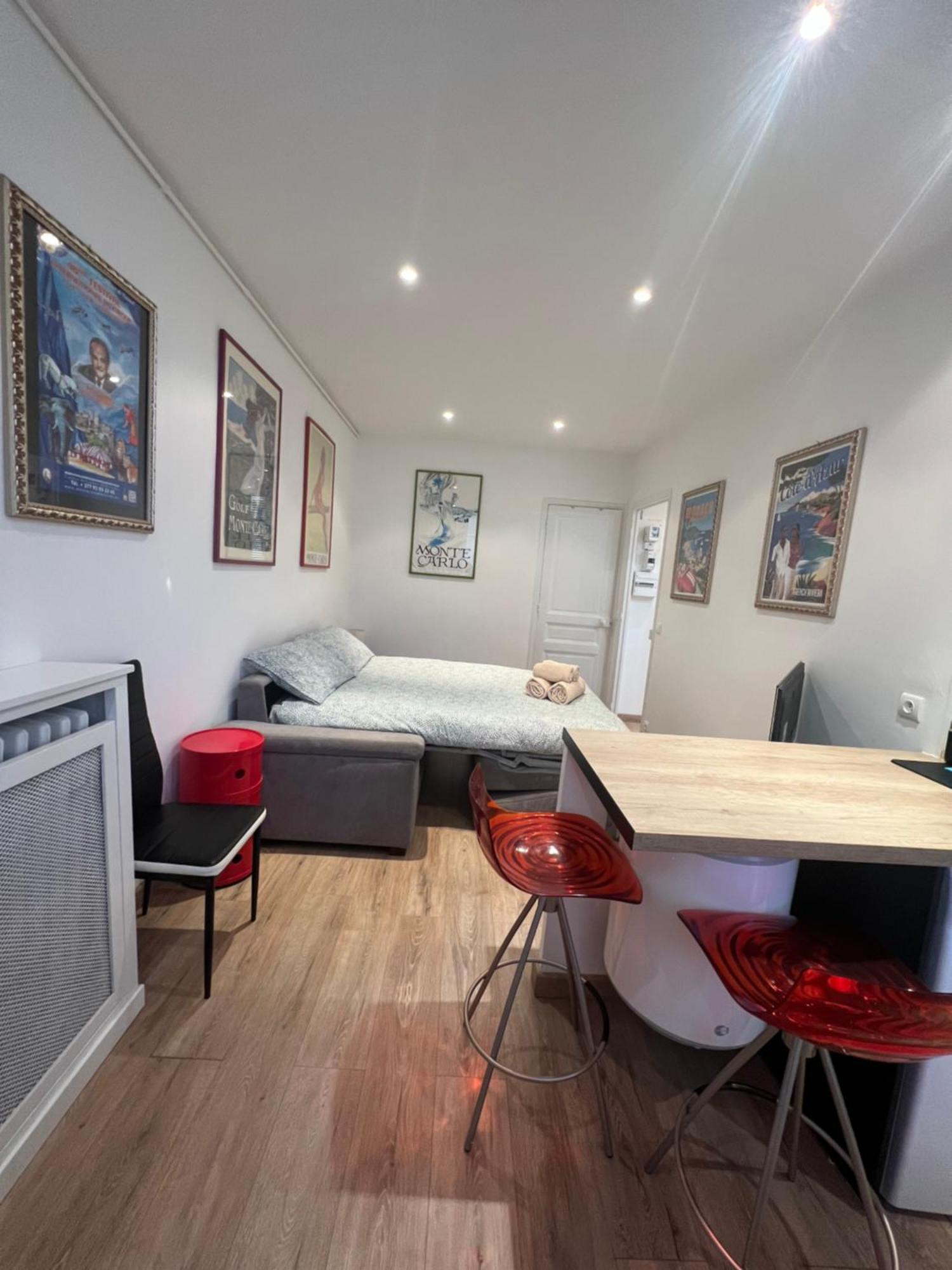 Charmant Studio Alle Porte Di Monte-Carlo Бюсолей Екстериор снимка